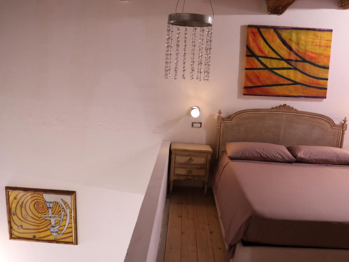 Viaggio Nel Cuore Dell'Arte Neapel Exteriör bild